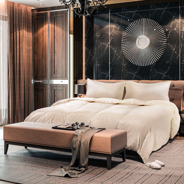 Eliasa Canadian WGD Comforter