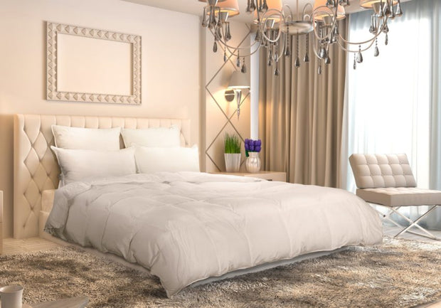 Logana Canadian WGD Comforter