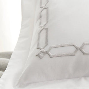 Arezzo Emboidery-SQ9881183